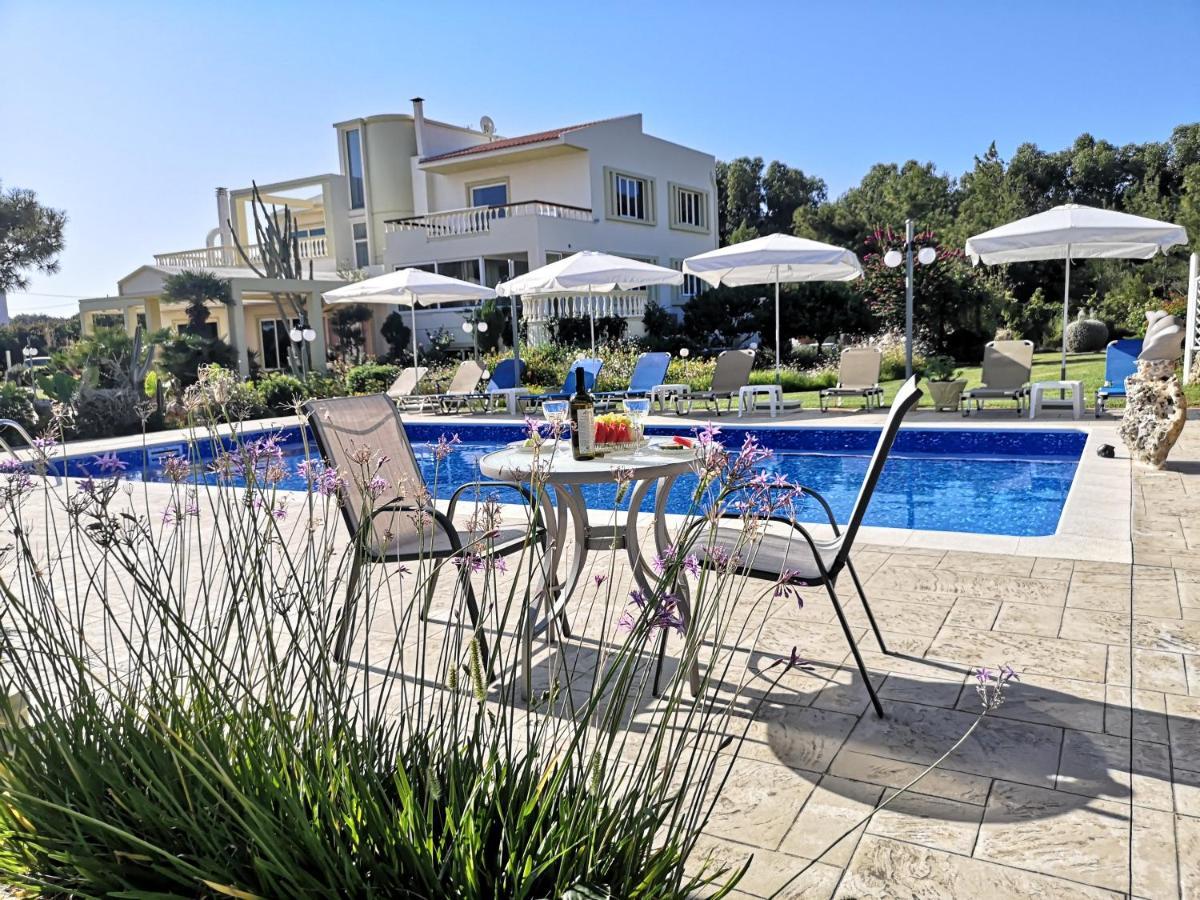 Koskinou  Louis Luxury Villa By Living In Blue מראה חיצוני תמונה